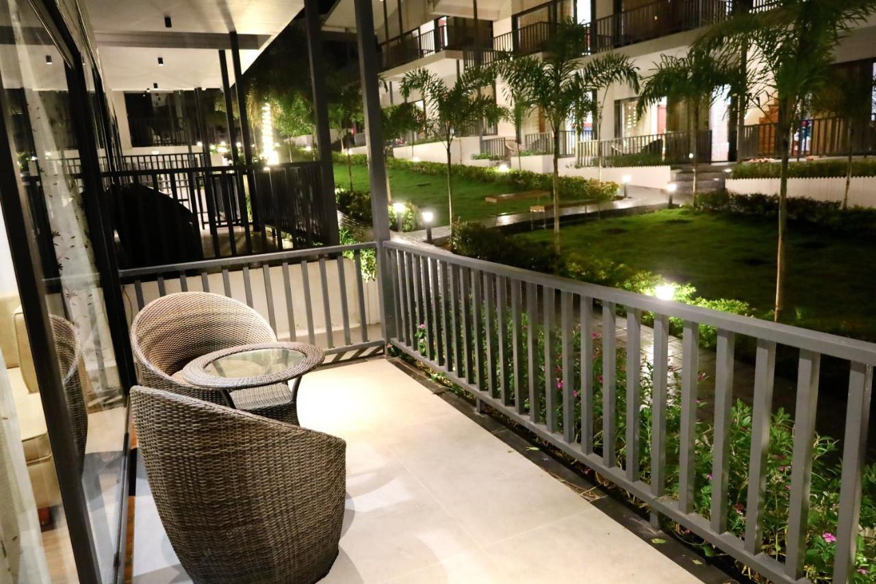 Oralia Resort Ashvem Beach Екстериор снимка