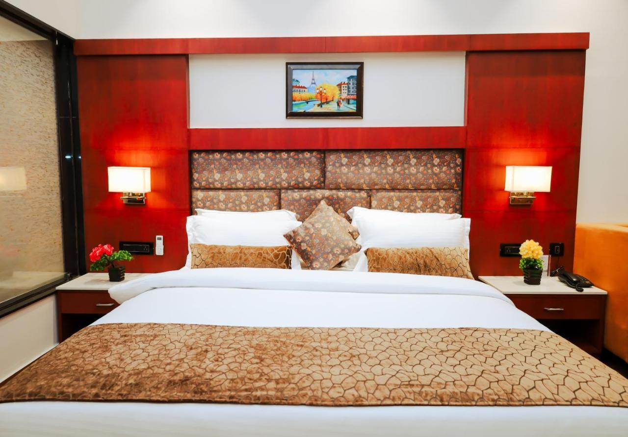 Oralia Resort Ashvem Beach Екстериор снимка