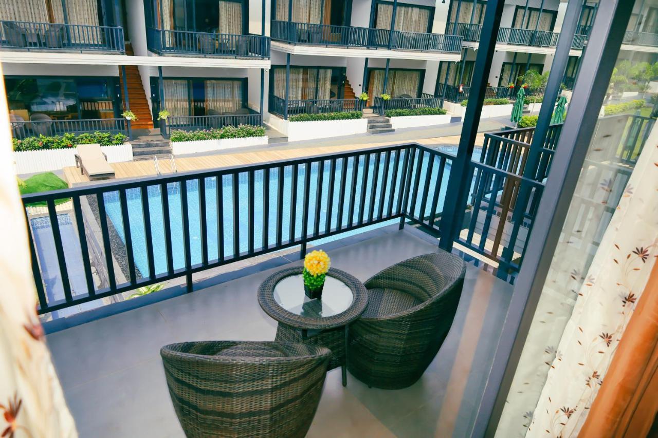 Oralia Resort Ashvem Beach Екстериор снимка